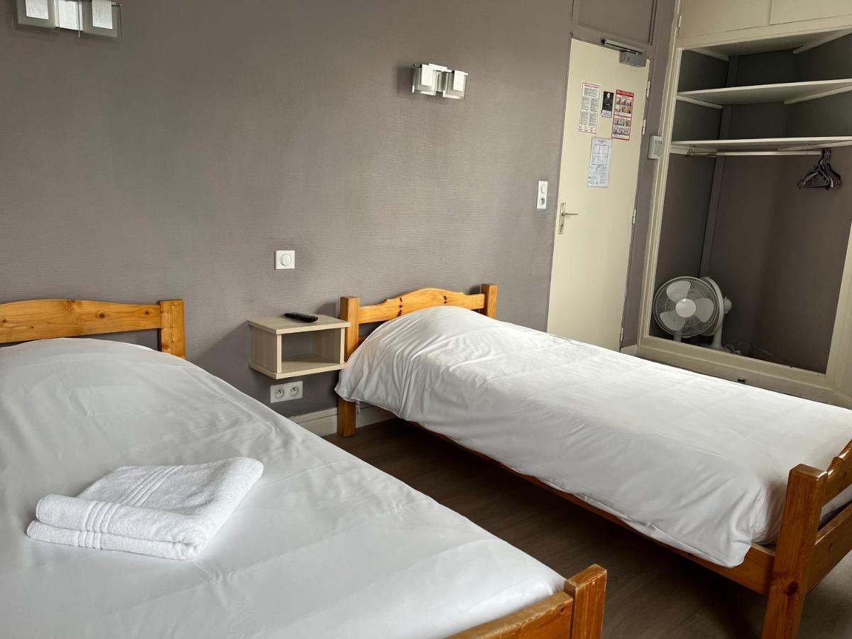 Aux Bons Amis Hotel Reims Eksteriør billede