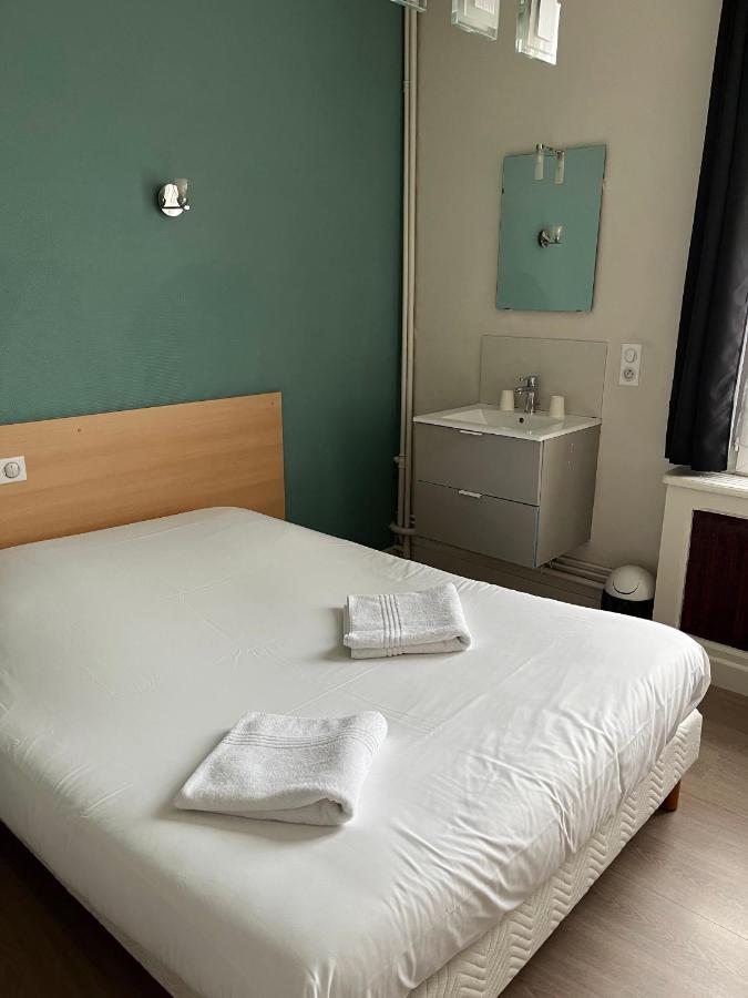 Aux Bons Amis Hotel Reims Eksteriør billede